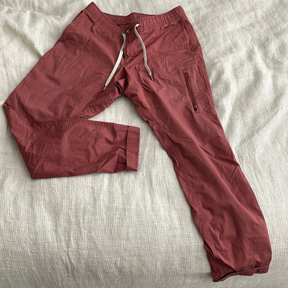 Vuori Men’s Ripstop Pant Medium in Red Clay
